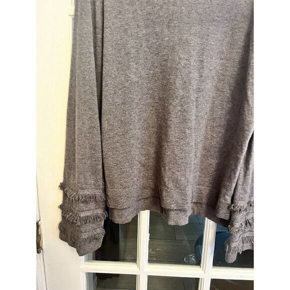 THML Anthropologie Sweater Womens Small Gray Ruffle Sleeve Boho Popover.    P - Picture 5 of 7